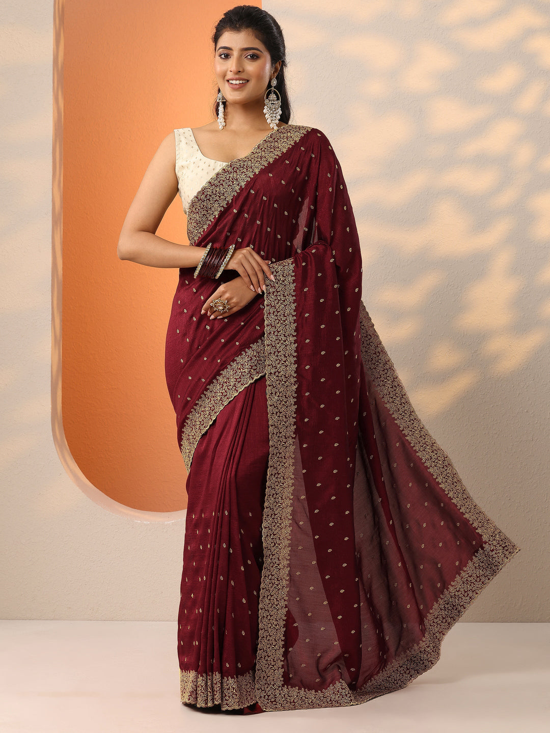 Maroon Embellished Silk Blend Saree With Unstitched Blouse Piece