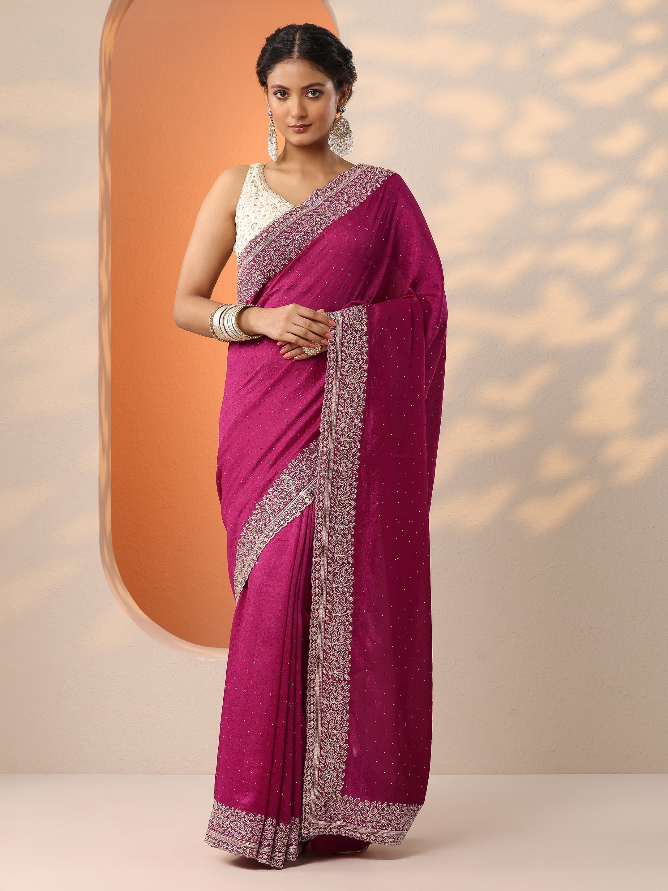libas Pink Embellished Silk Blend Saree With Unstitched Blouse Piece-picture-51