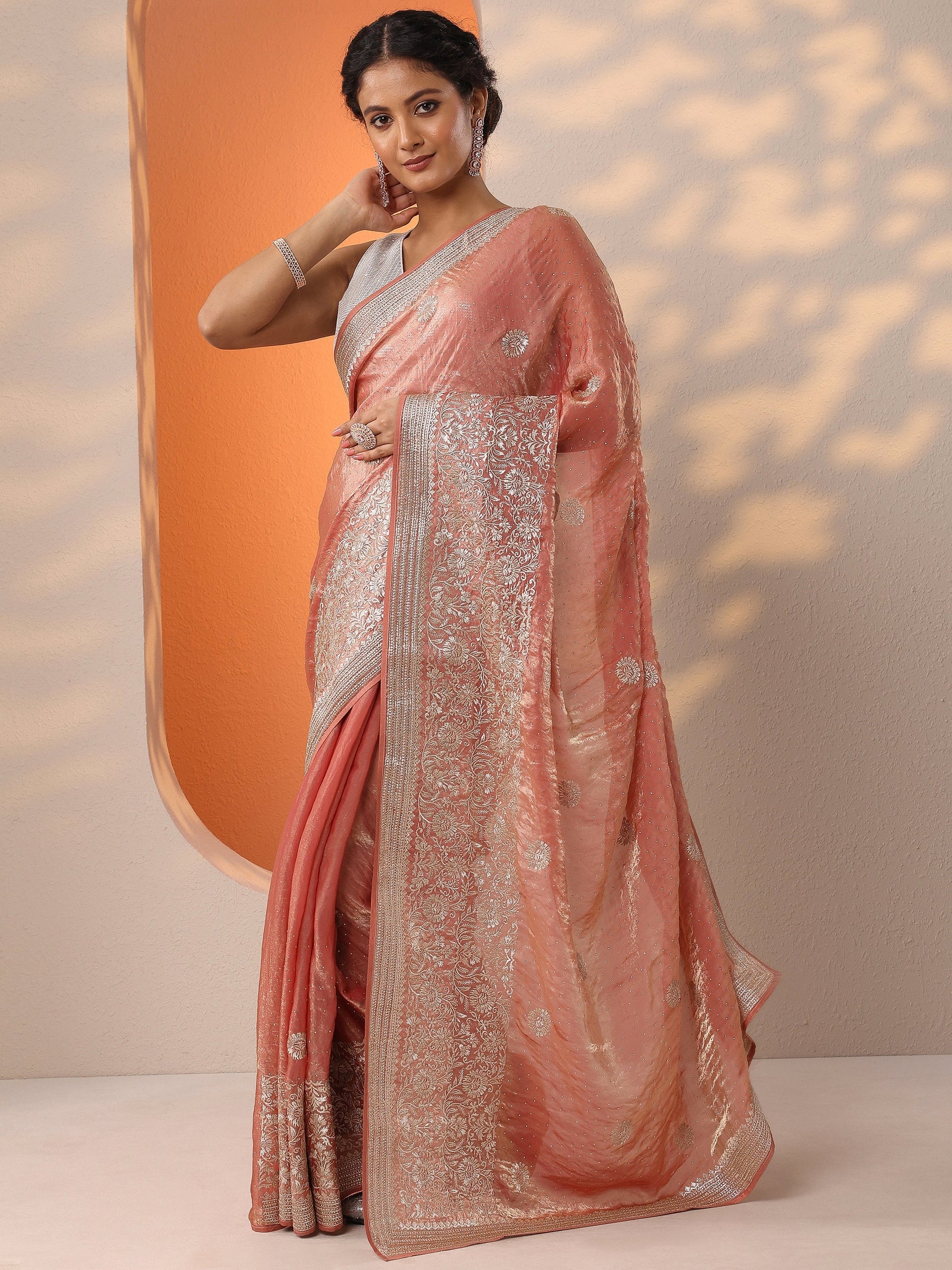 Pink Embellished Crepe Saree With Unstitched Blouse Piece
