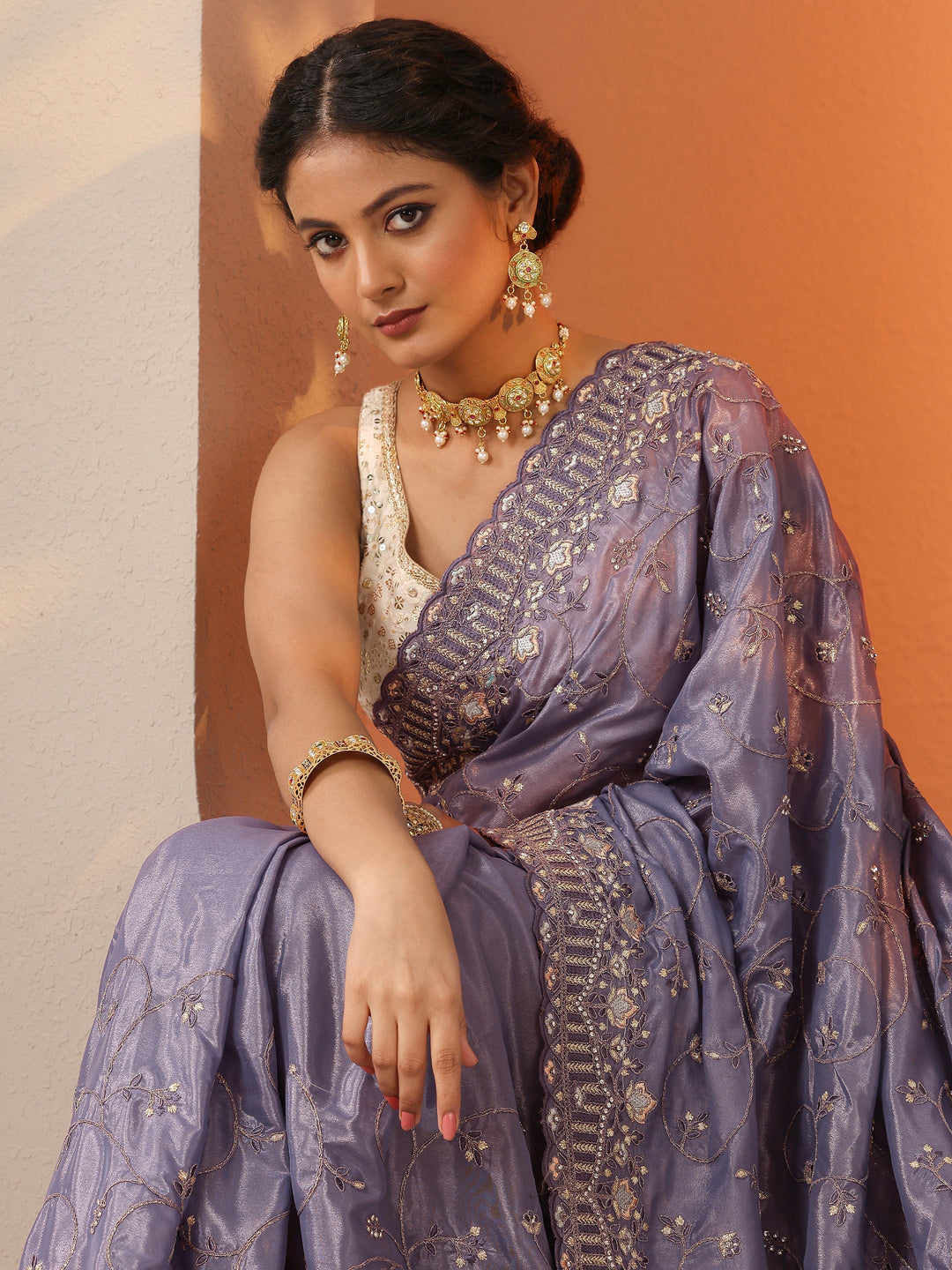 Purple Embroidered Organza Saree With Unstitched Blouse Piece