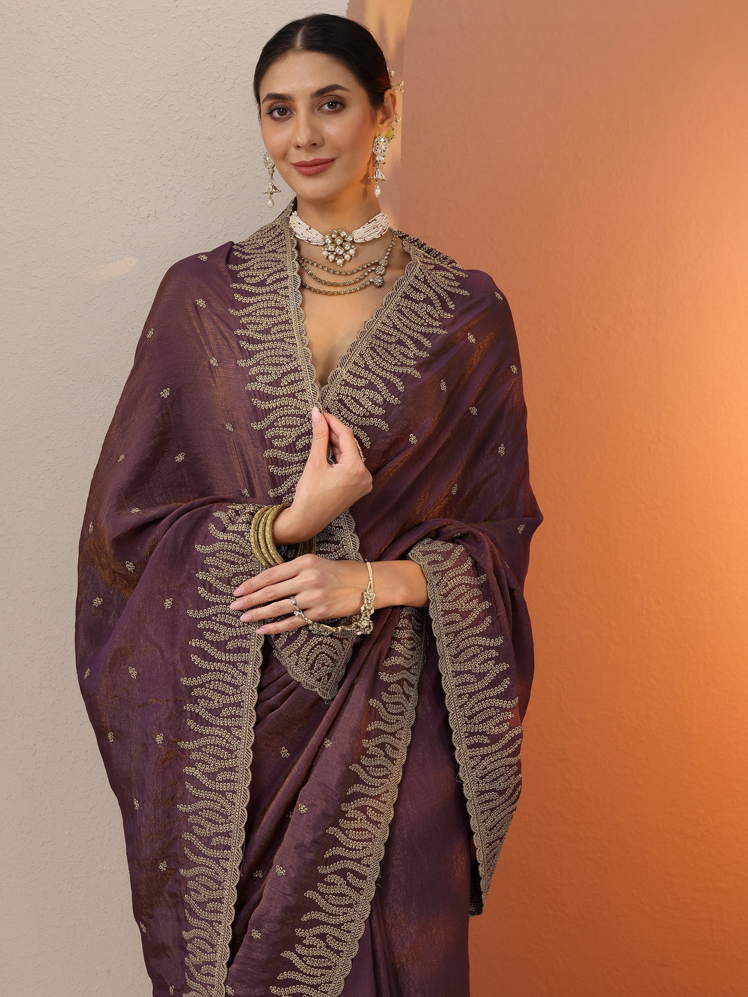 Purple Embellished Organza Saree With Unstitched Blouse Piece