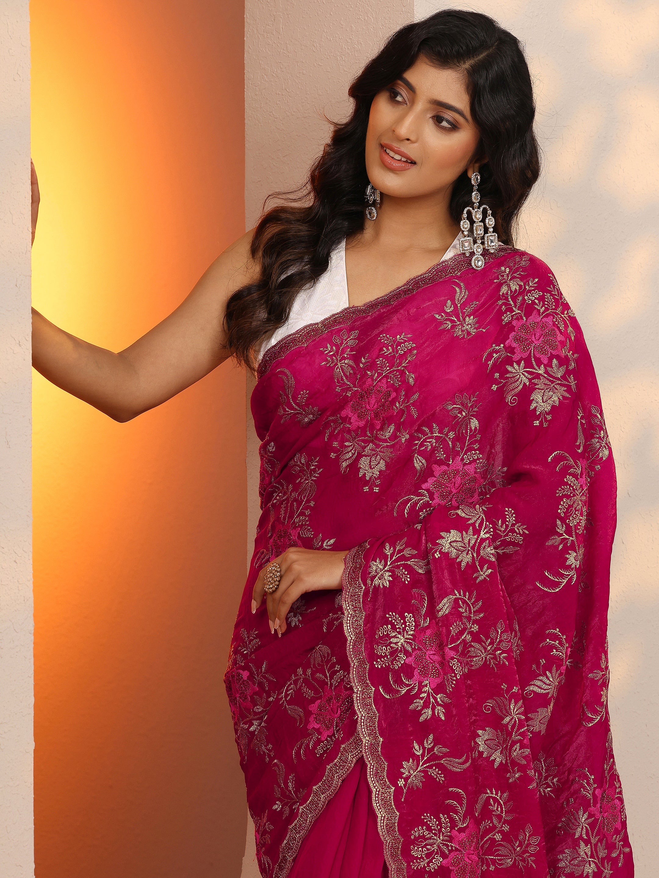 libas Pink Embroidered Organza Saree With Unstitched Blouse Piece-picture-48