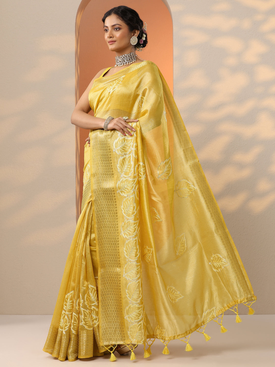  Yellow Embroidered Banarasi Silk Blend Saree With Unstitched Blouse Piece 