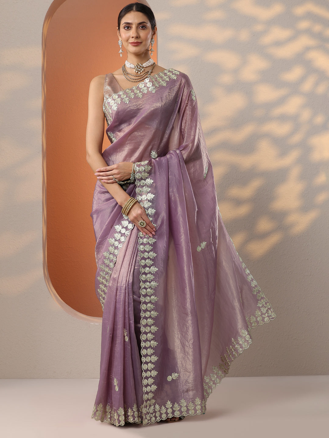  Lavender Embroidered Organza Saree With Unstitched Blouse Piece 