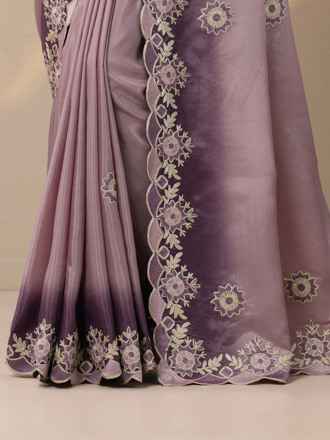  Lavender Embroidered Silk Blend Saree With Unstitched Blouse Piece 