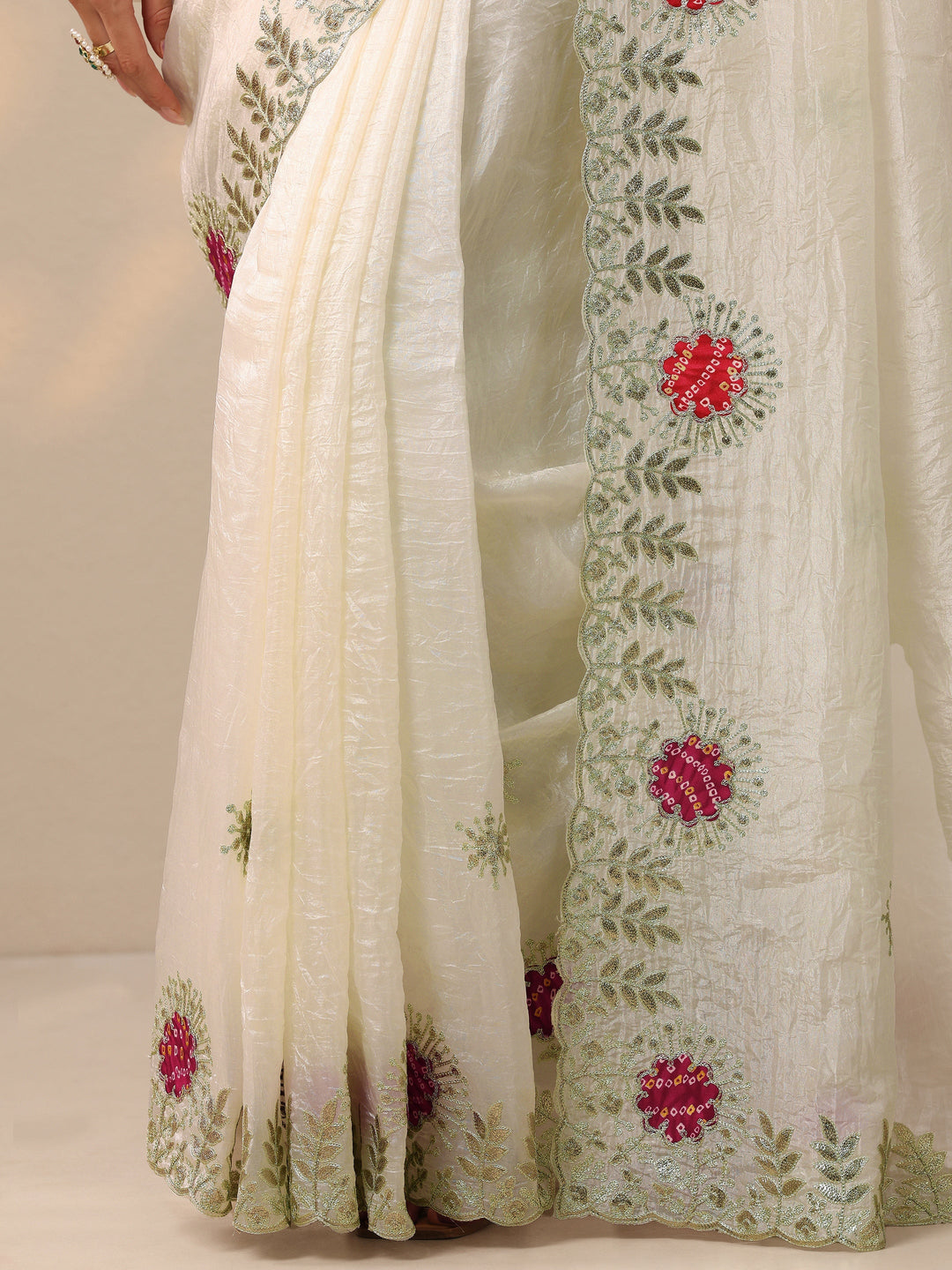  White Embroidered Organza Saree With Unstitched Blouse Piece 