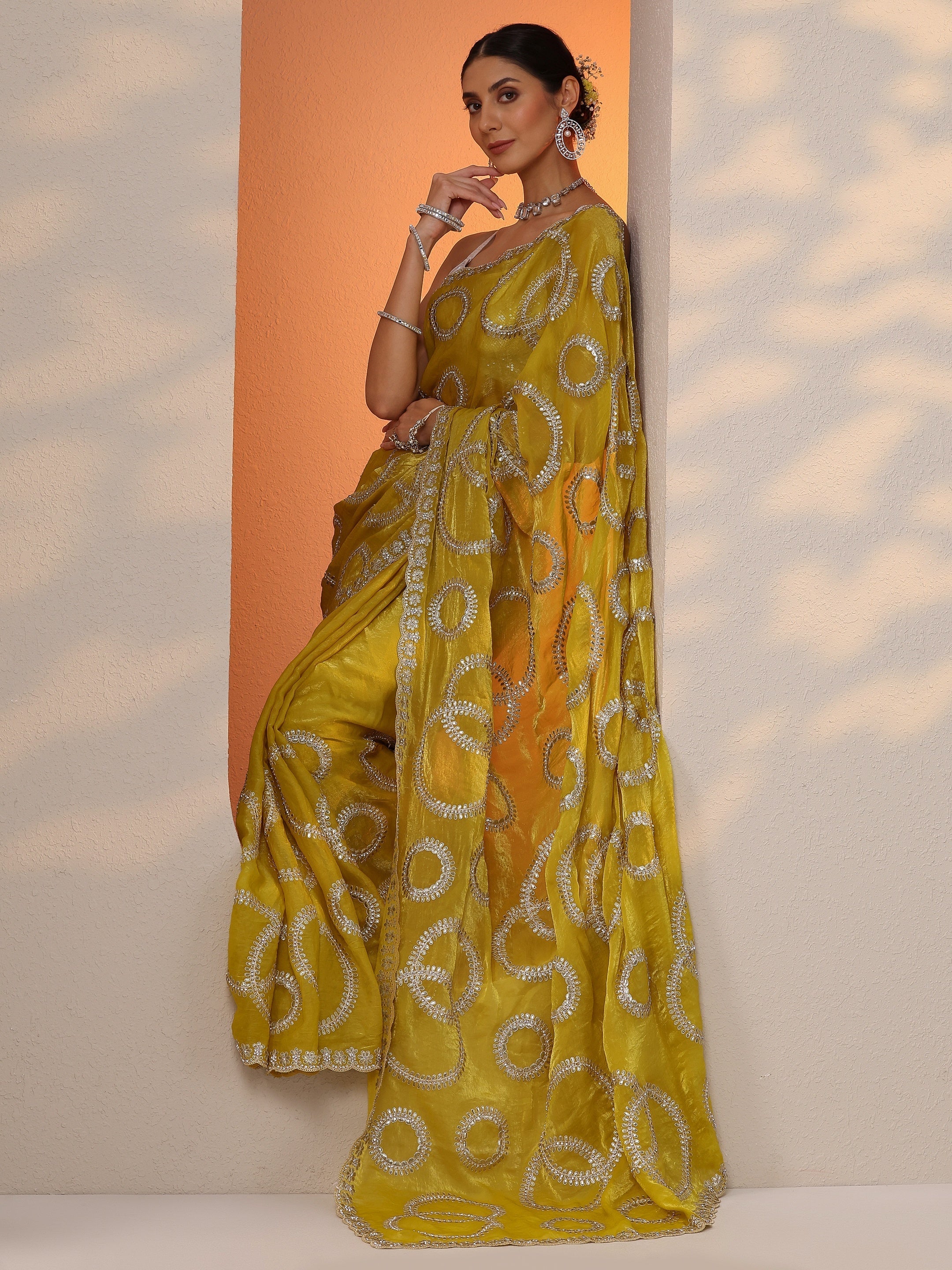 libas Yellow Embroidered Organza Saree With Unstitched Blouse Piece-picture-13