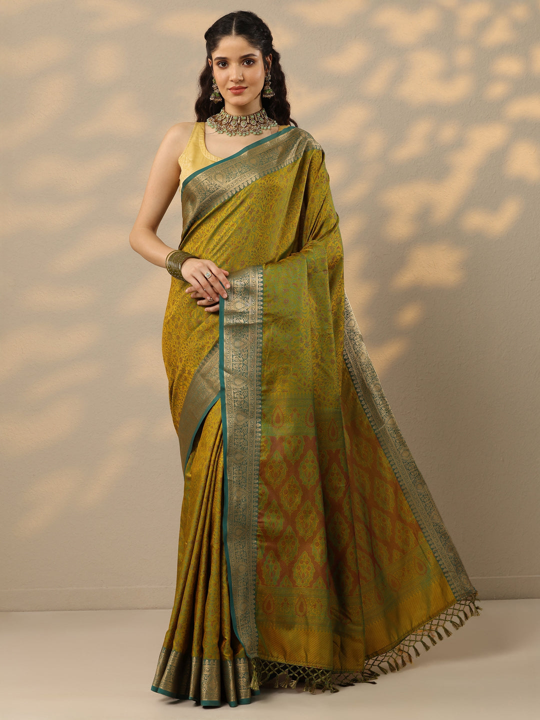  Green Woven Design Banarasi Silk Blend Saree With Unstitched Blouse Piece 