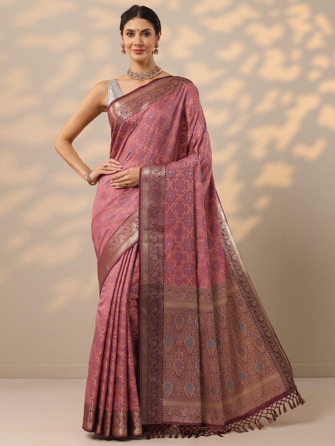  Mauve Woven Design Banarasi Silk Blend Saree With Unstitched Blouse Piece 