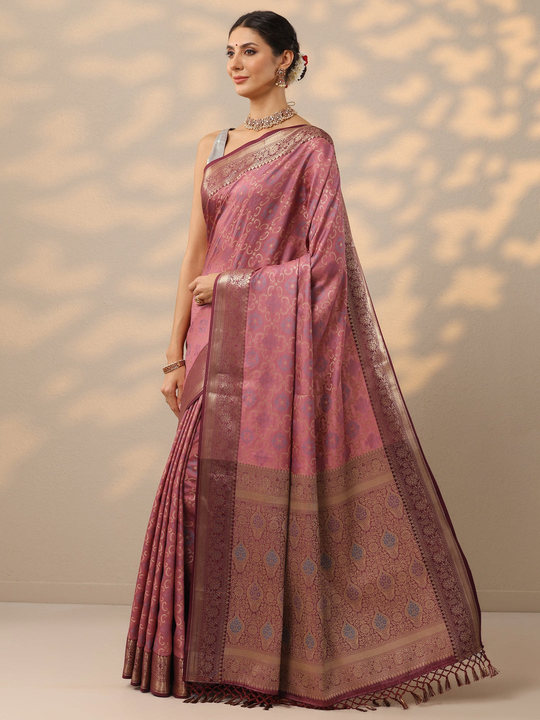  Mauve Woven Design Banarasi Silk Blend Saree With Unstitched Blouse Piece 