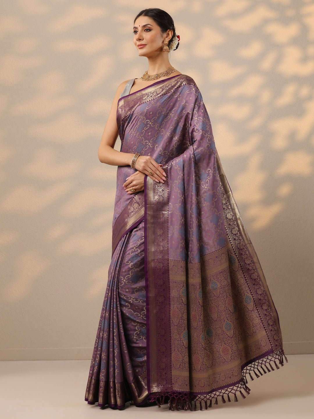  Lavender Woven Design Banarasi Silk Blend Saree With Unstitched Blouse Piece 