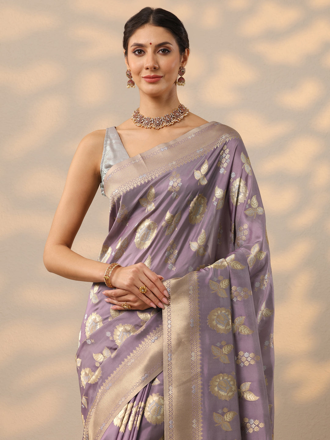  Lavender Woven Design Banarasi Silk Blend Saree With Unstitched Blouse Piece 