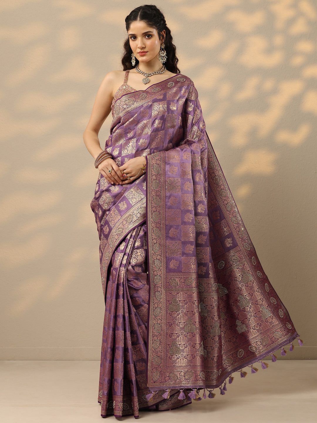  Purple Woven Design Banarasi Silk Blend Saree With Unstitched Blouse Piece 