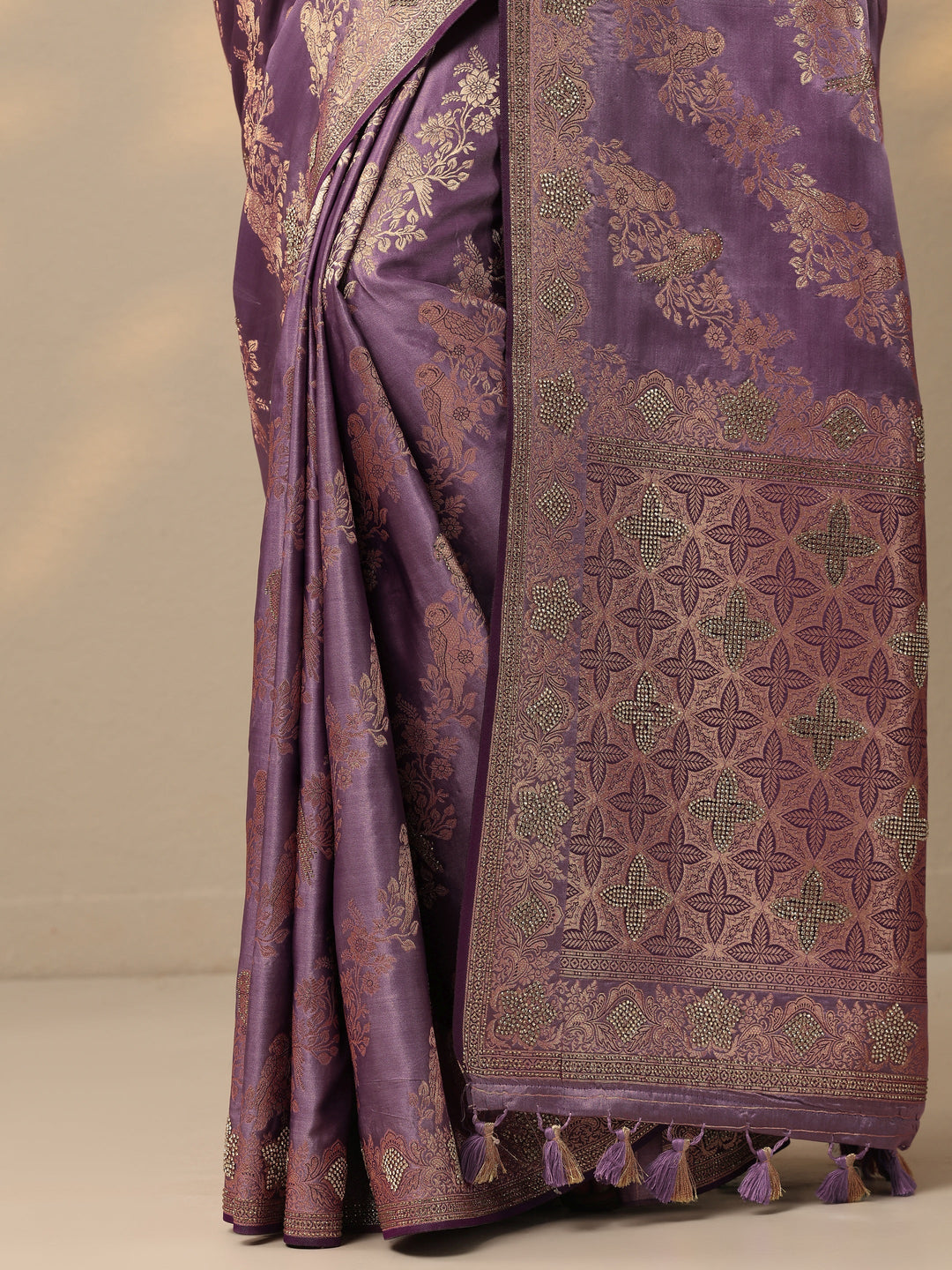  Purple Woven Design Banarasi Silk Blend Saree With Unstitched Blouse Piece 