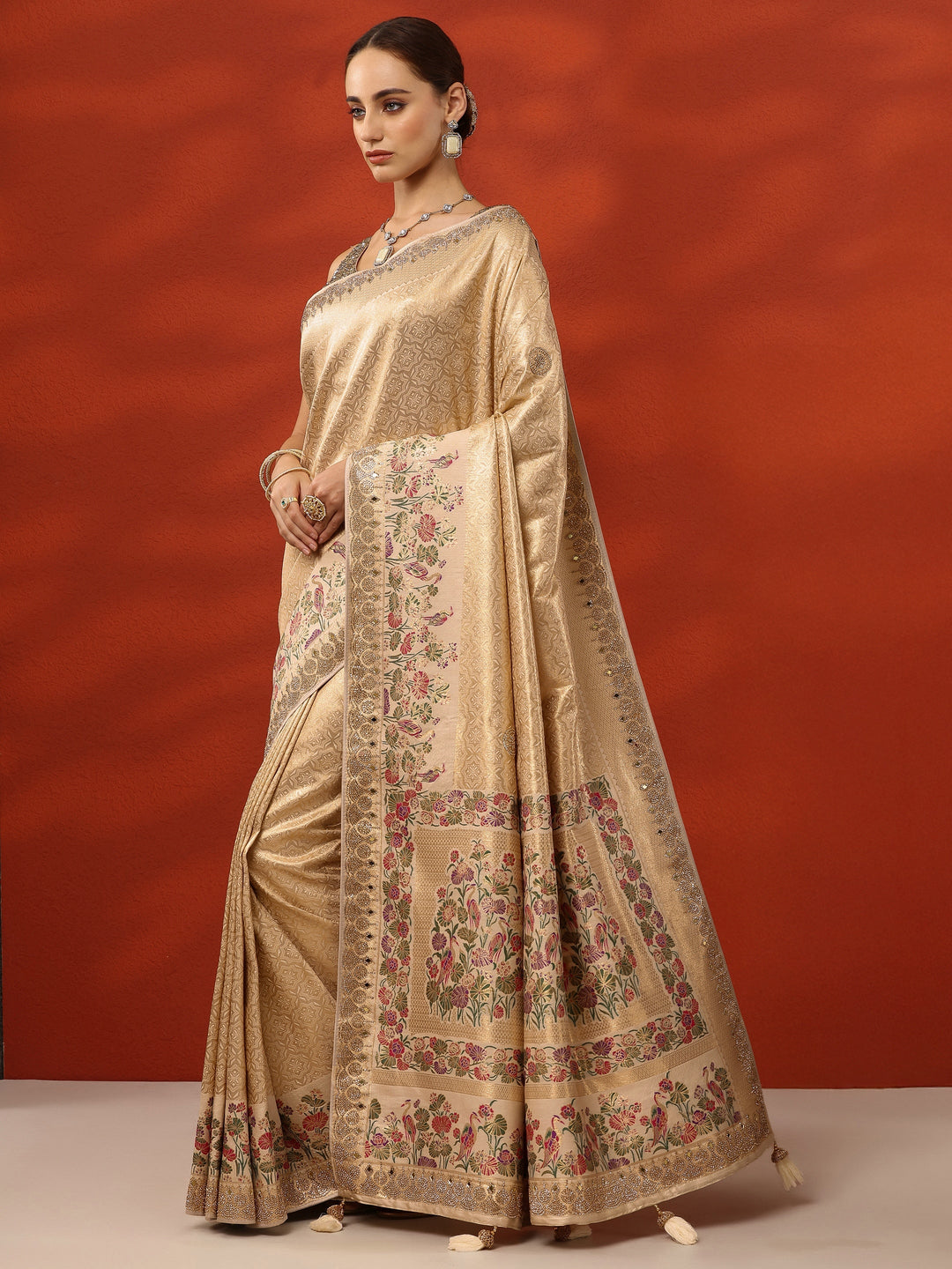  Gold Woven Design Banarasi Silk Blend Saree With Unstitched Blouse Piece 
