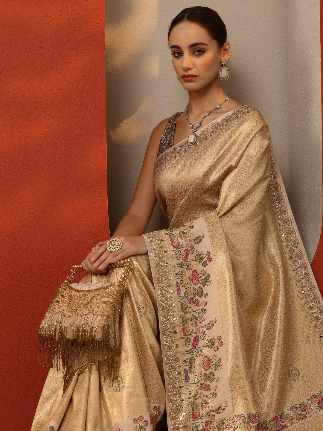  Gold Woven Design Banarasi Silk Blend Saree With Unstitched Blouse Piece 