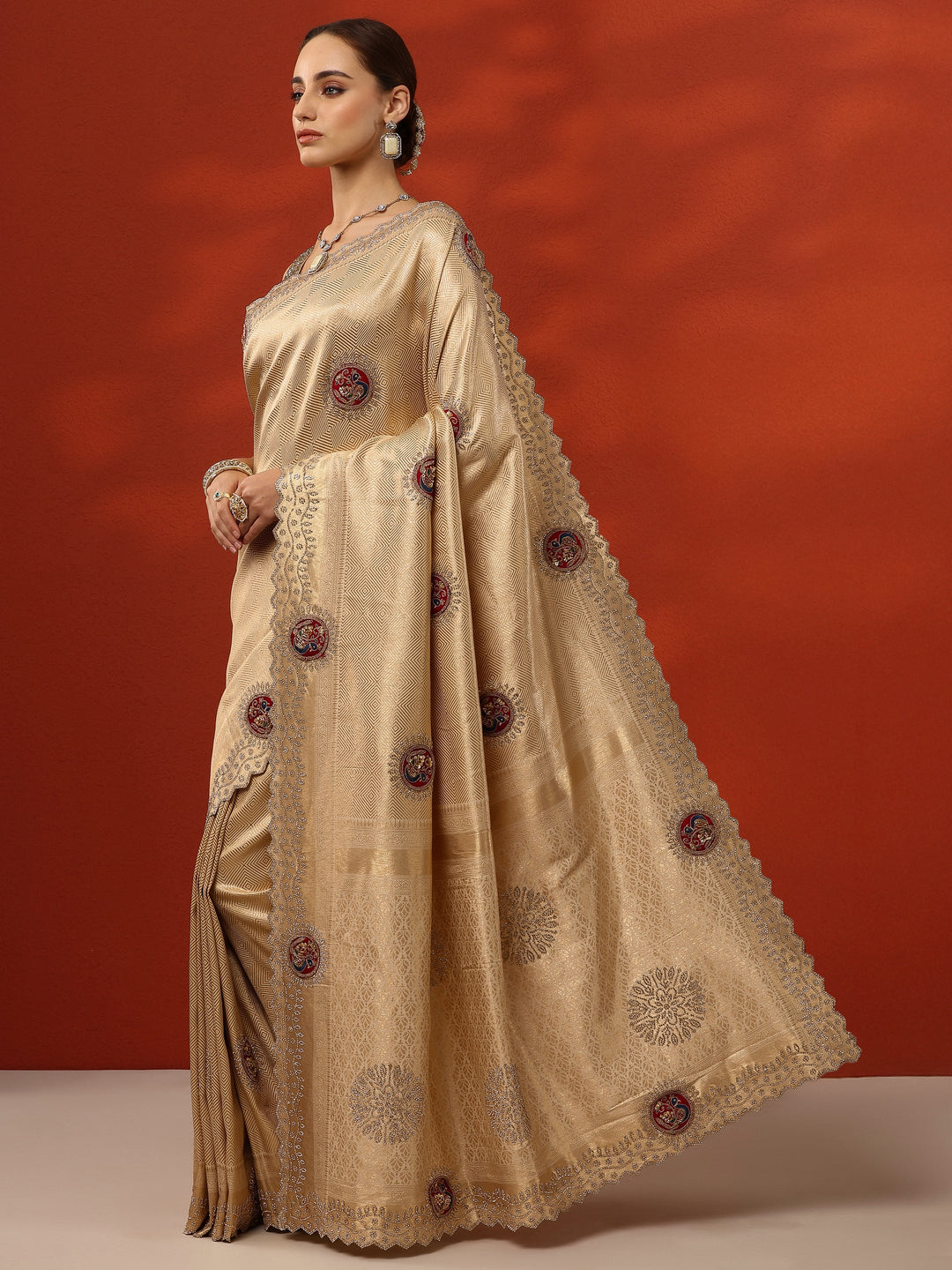  Gold Woven Design Banarasi Silk Blend Saree With Unstitched Blouse Piece 