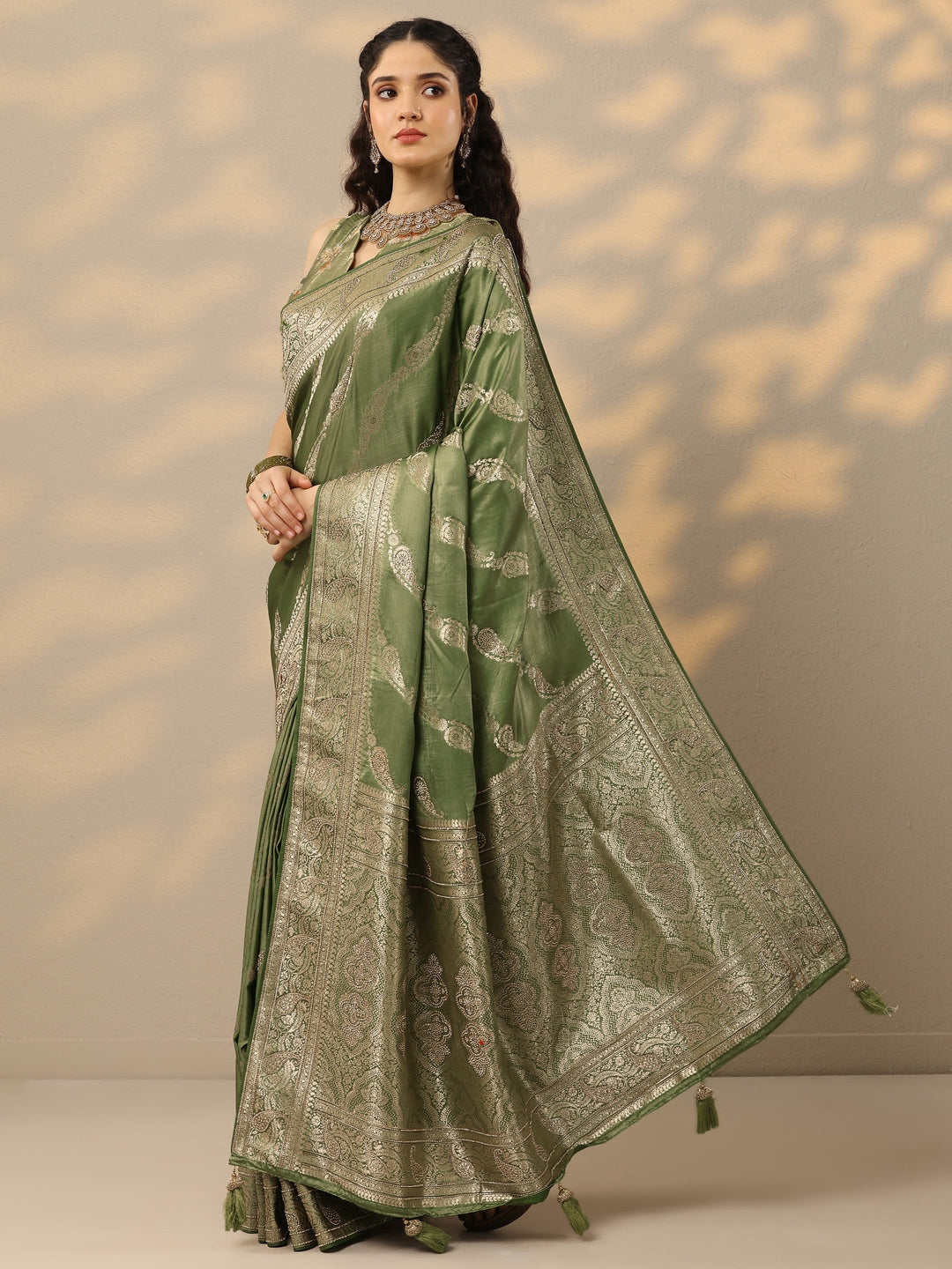  Green Woven Design Banarasi Silk Blend Saree With Unstitched Blouse Piece 