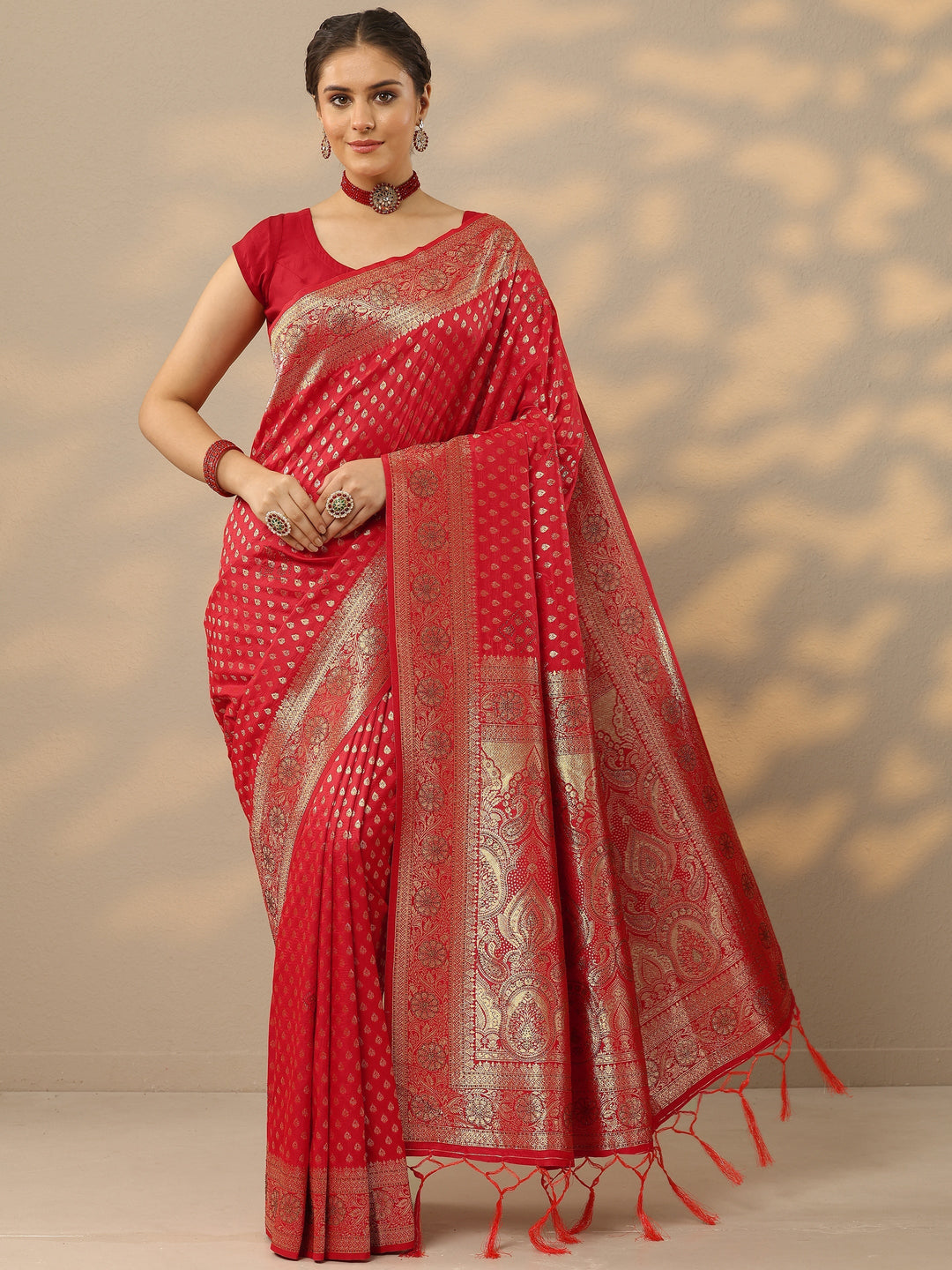  Red Embellished Banarasi Silk Blend Saree With Unstitched Blouse Piece 