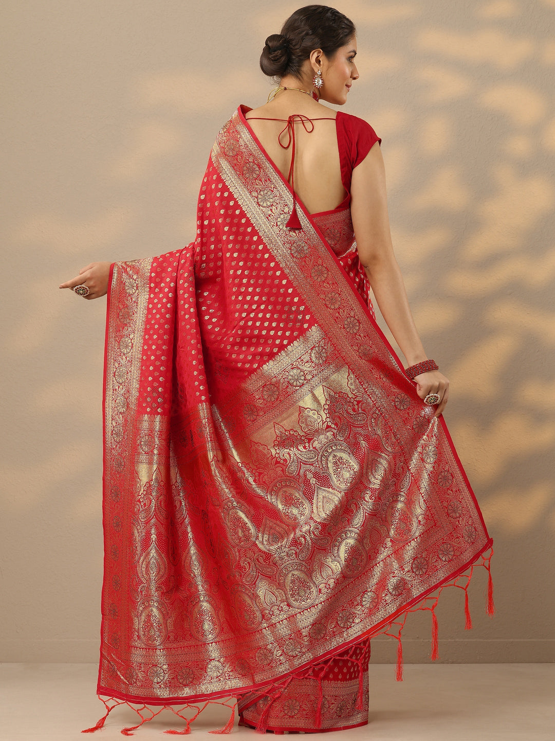  Red Embellished Banarasi Silk Blend Saree With Unstitched Blouse Piece 