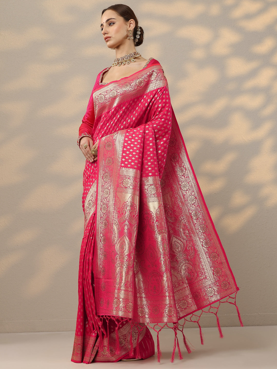  Pink Woven Design Banarasi Silk Blend Saree With Unstitched Blouse Piece 