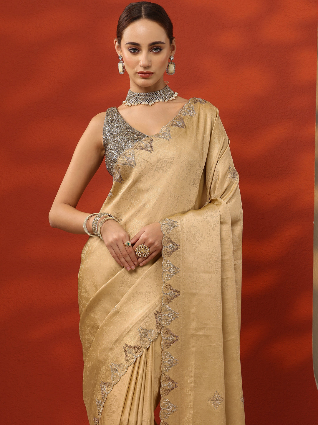 Gold Woven Design Silk Blend Saree With Unstitched Blouse Piece 