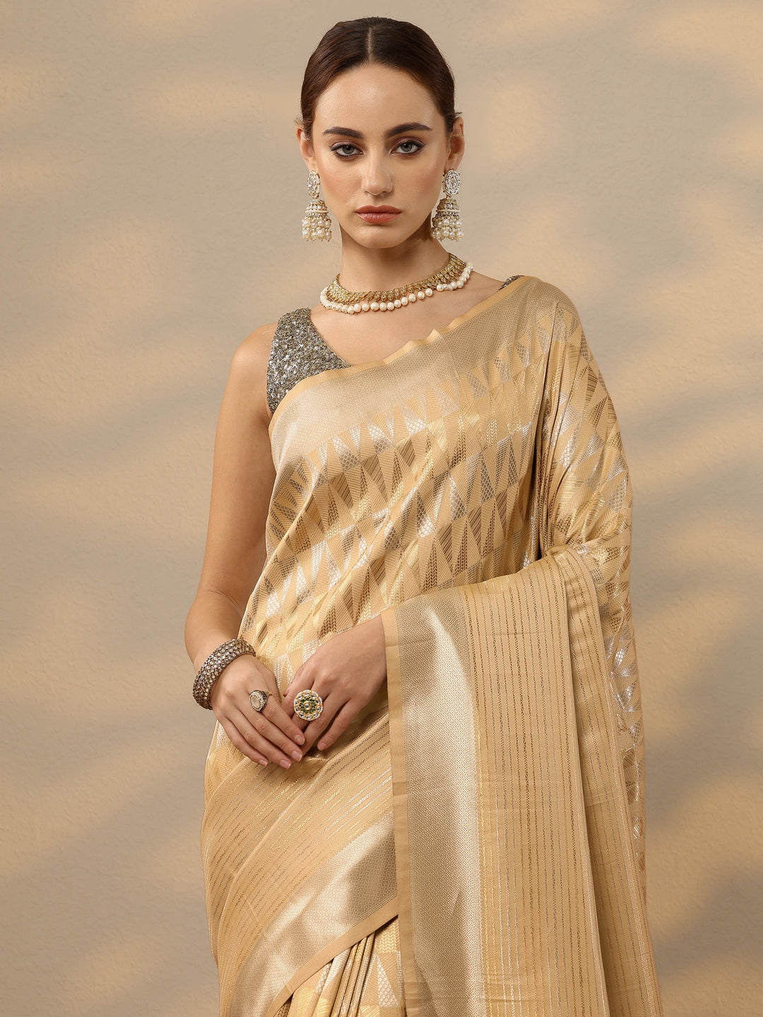  Gold Woven Design Banarasi Silk Blend Saree With Unstitched Blouse Piece 