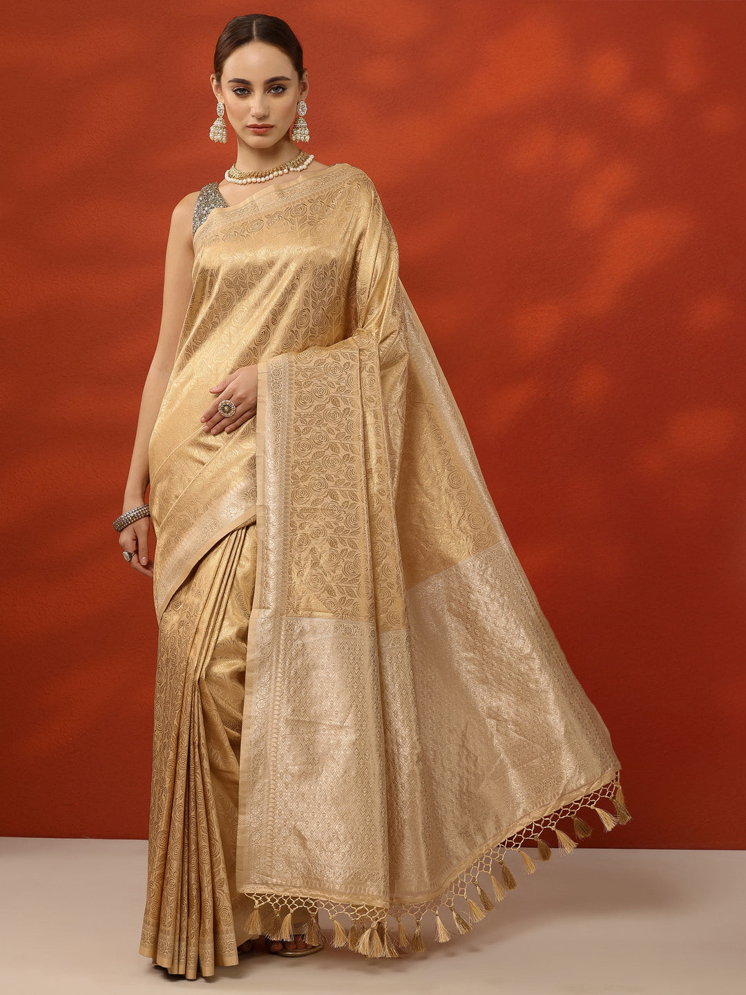 Gold Woven Design Banarasi Silk Blend Saree With Unstitched Blouse Piece 