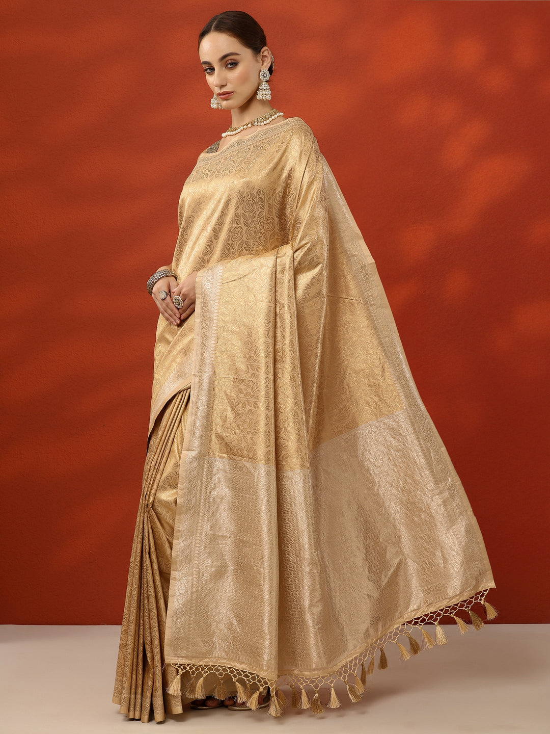  Gold Woven Design Banarasi Silk Blend Saree With Unstitched Blouse Piece 