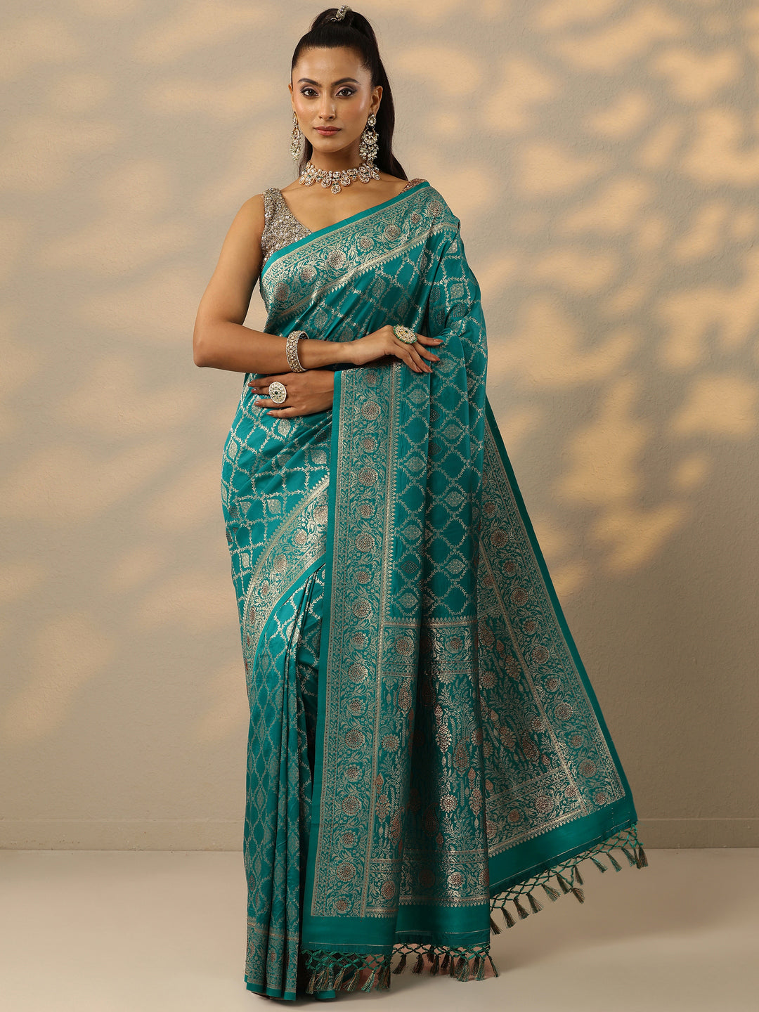  Green Embellished Banarasi Silk Blend Saree With Unstitched Blouse Piece 