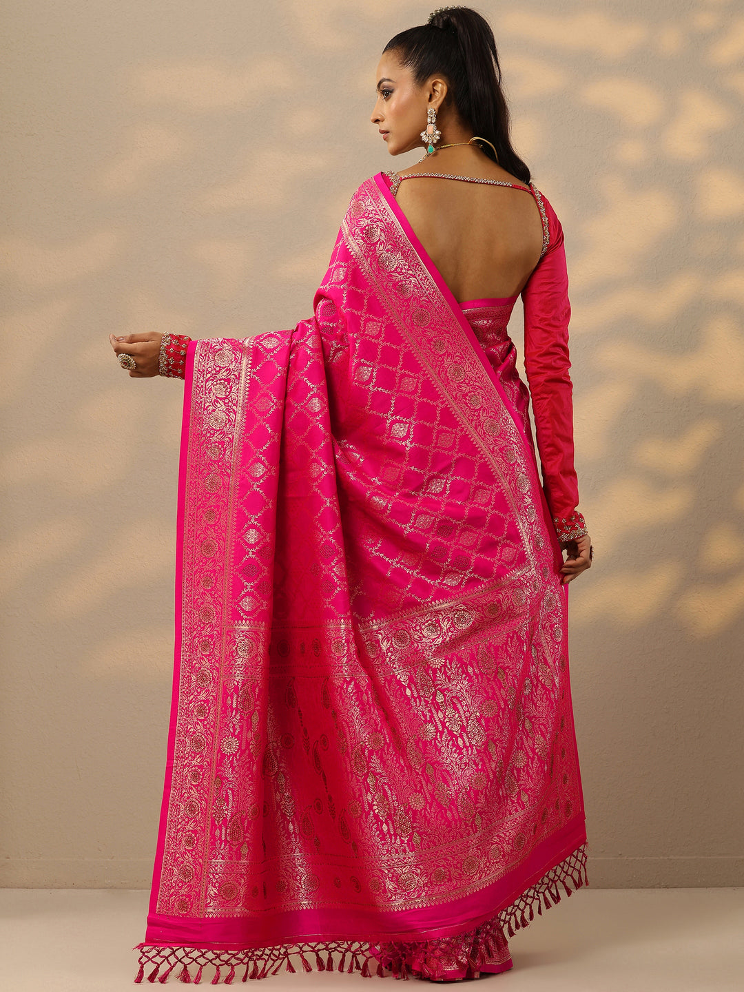  Pink Embellished Banarasi Silk Blend Saree With Unstitched Blouse Piece 