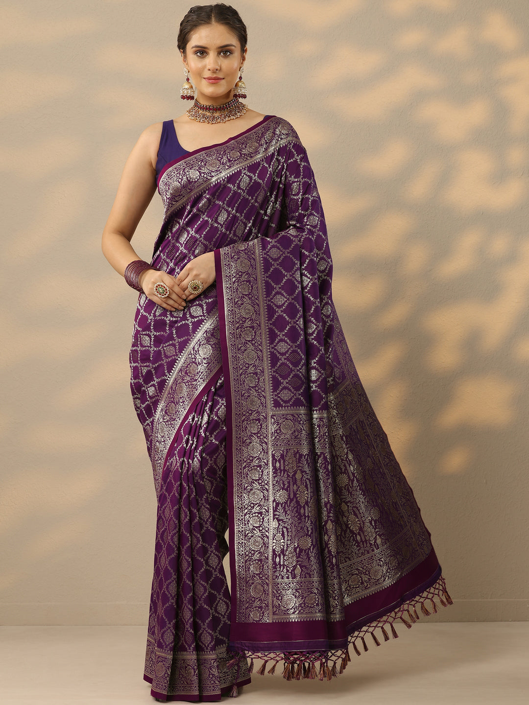  Purple Embellished Banarasi Silk Blend Saree With Unstitched Blouse Piece 