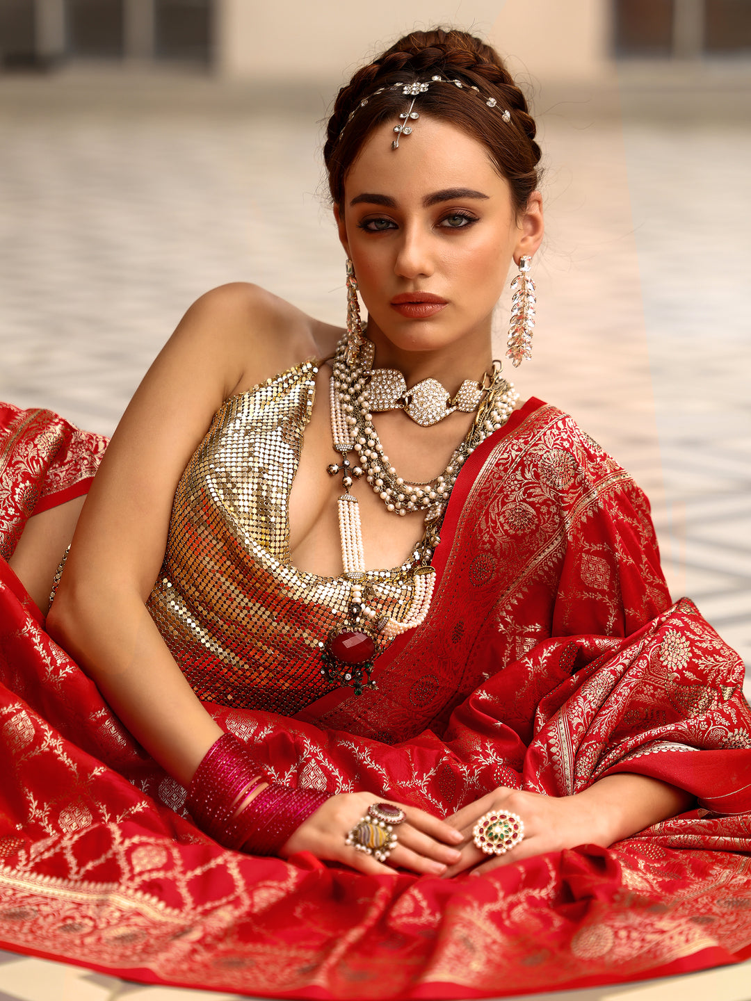  Red Woven Design Silk blend Saree With Unstitched Blouse Piece 
