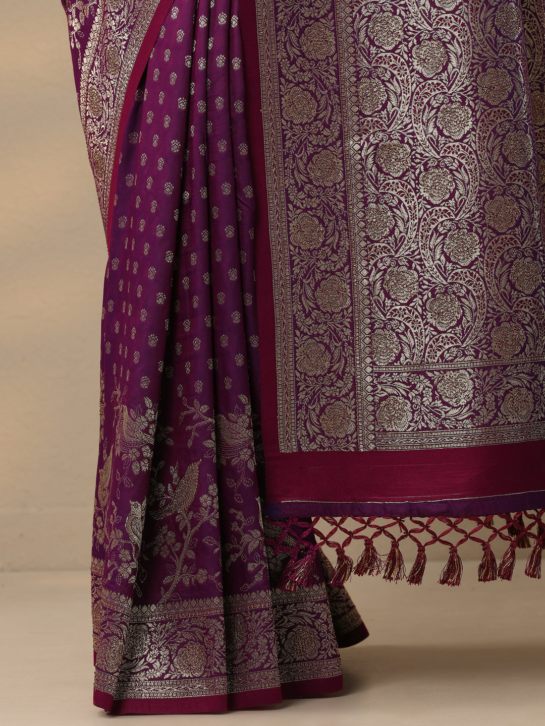  Purple Embellished Banarasi Silk Blend Saree With Unstitched Blouse Piece 