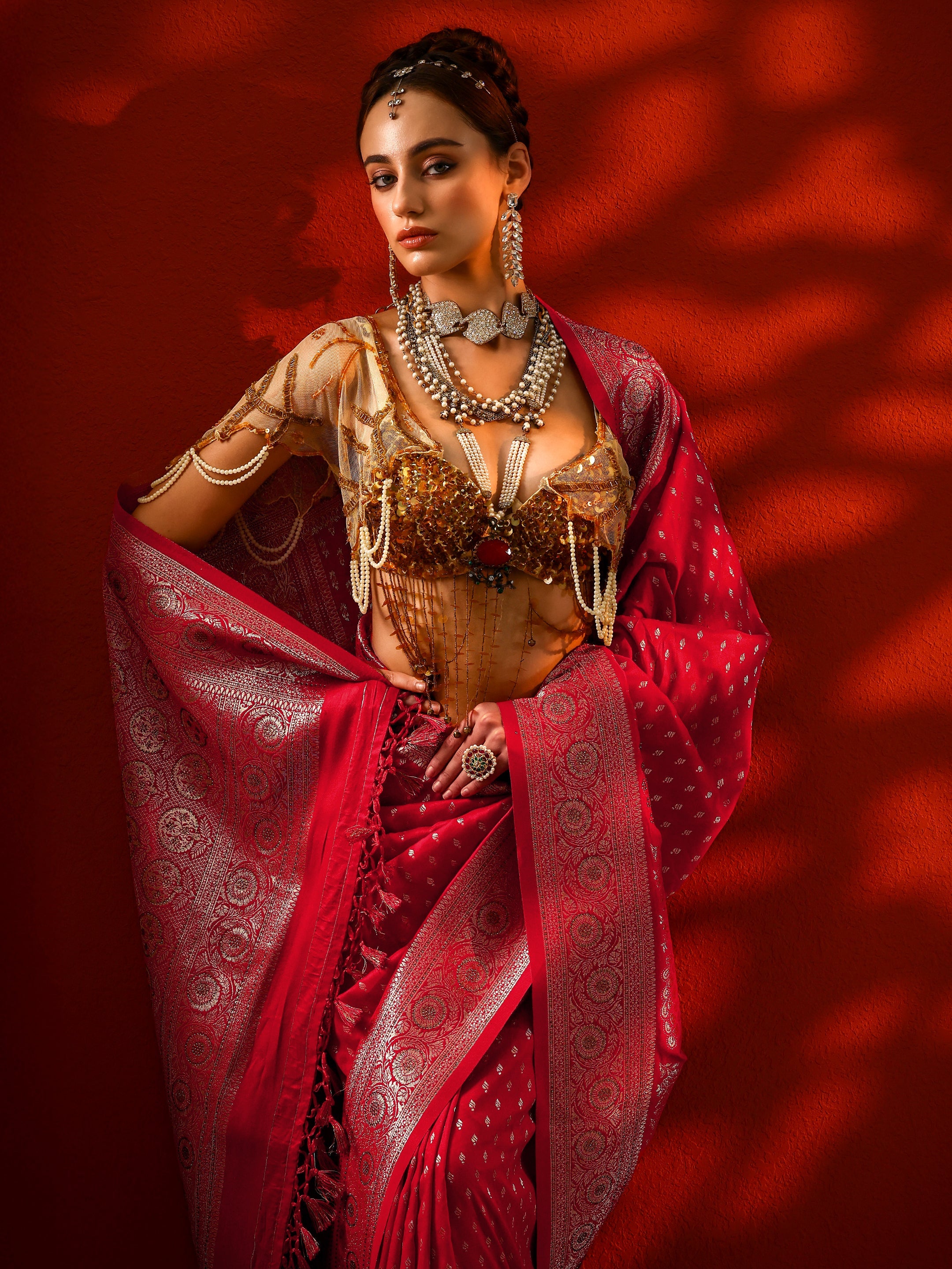 libas Red Woven Design Banarasi Silk Blend Saree With Unstitched Blouse Piece-picture-27