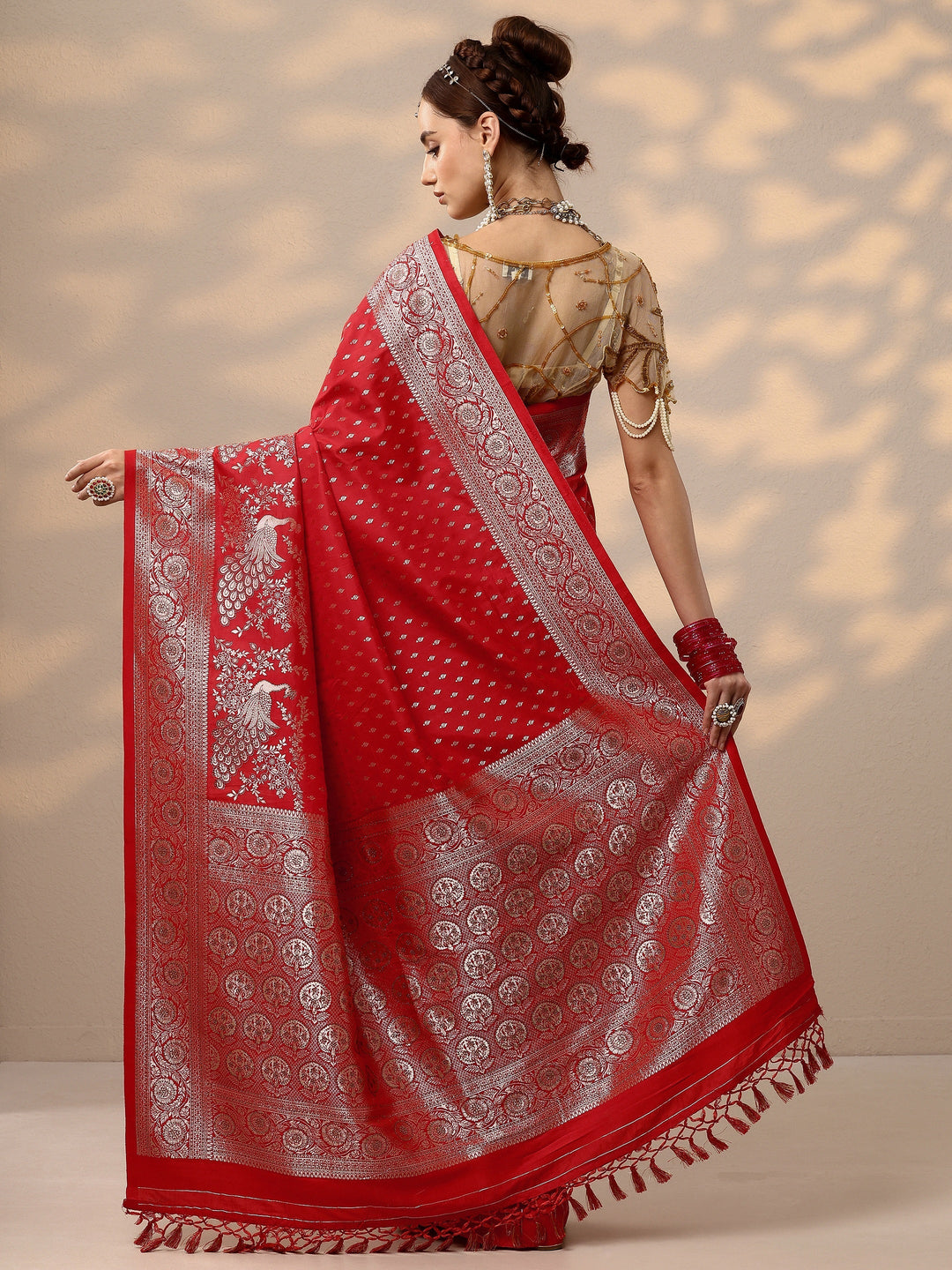  Red Woven Design Banarasi Silk Blend Saree With Unstitched Blouse Piece 