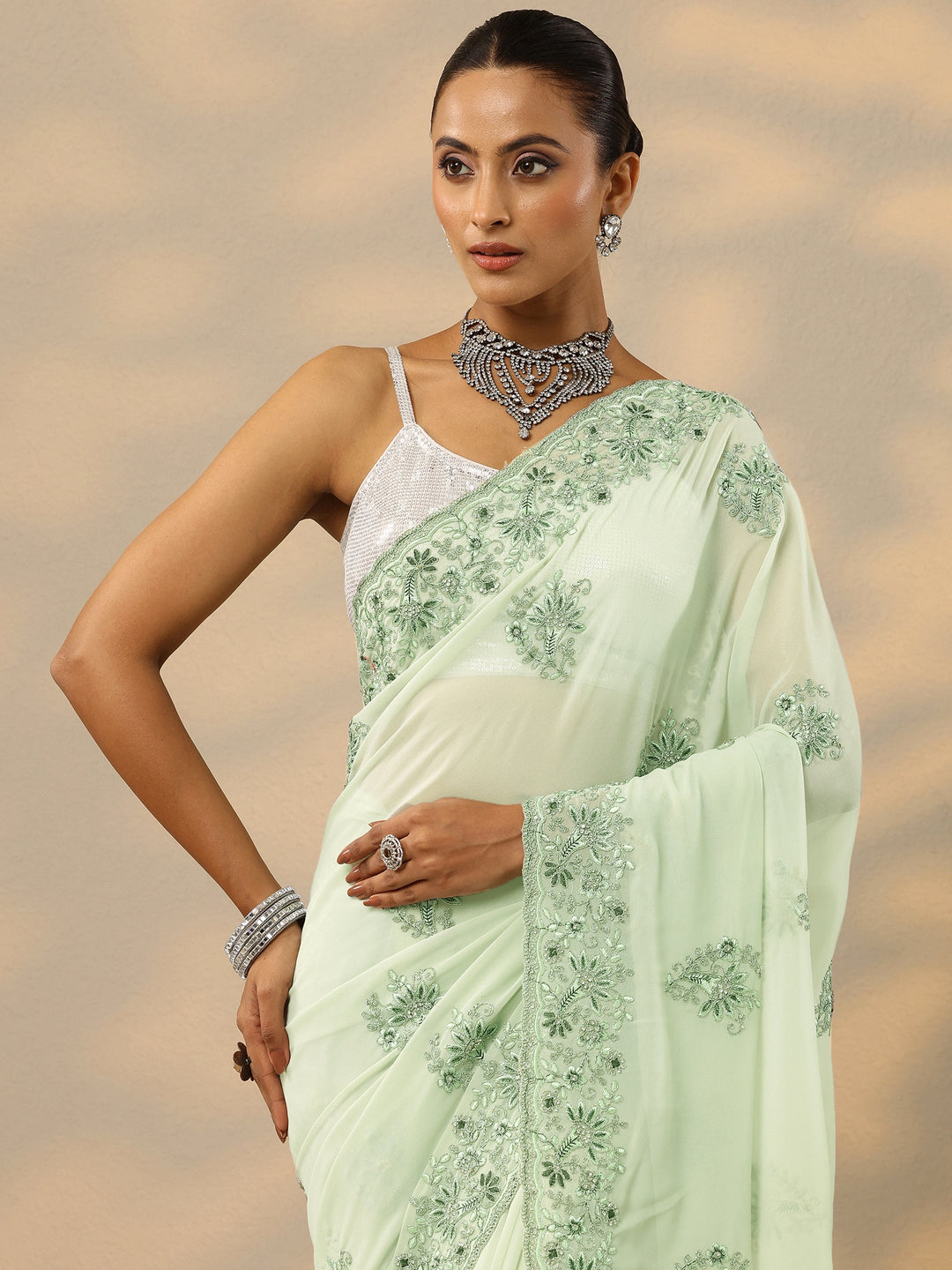  Green Embroidered Georgette Saree With Unstitched Blouse Piece 