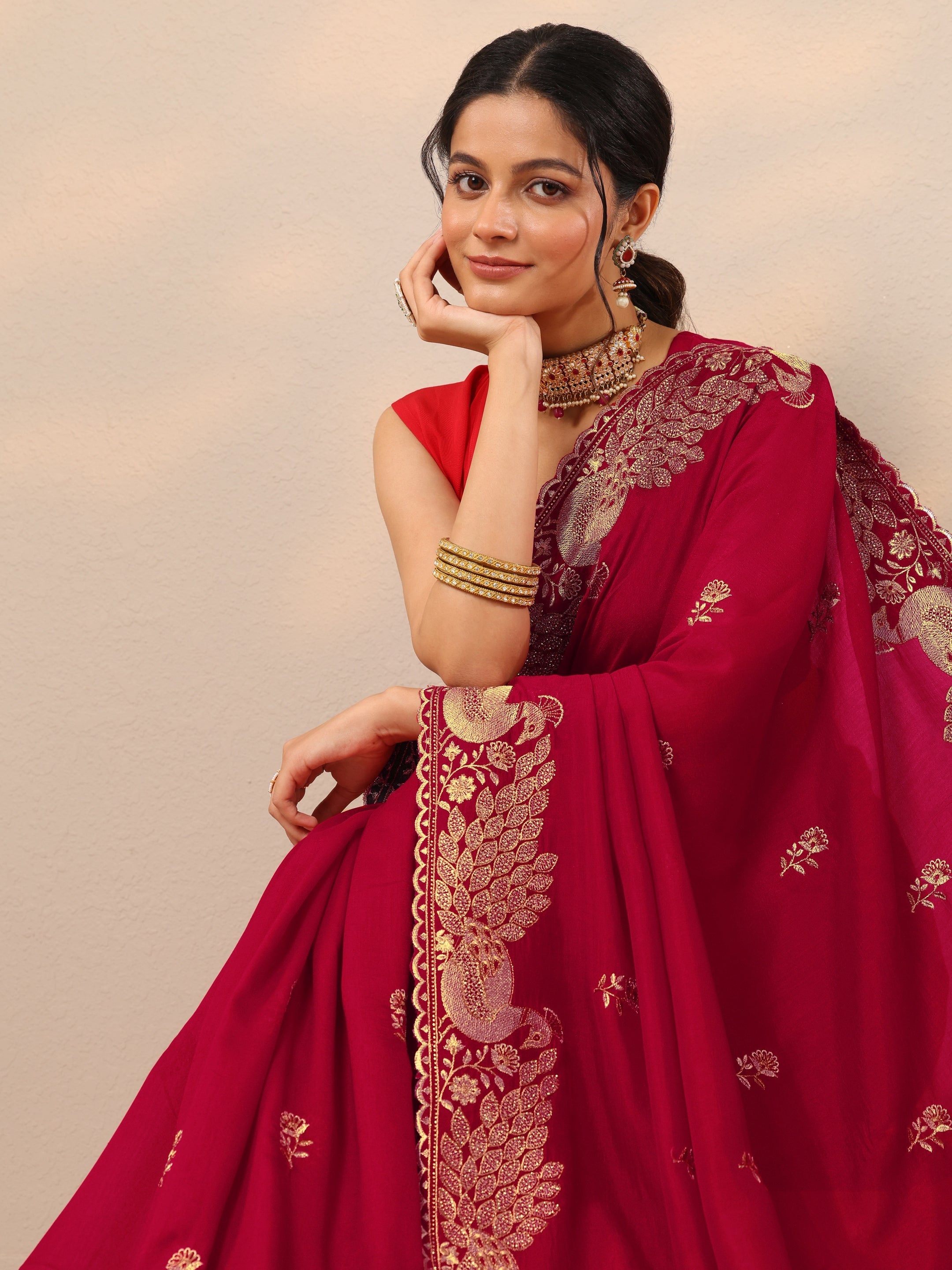 libas Red Embroidered Silk Blend Sarees With Unstitched Blouse Piece-picture-52