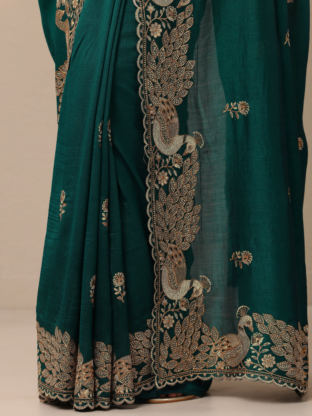  Teal  Embroidered Silk Blend Sarees With Unstitched Blouse Piece 