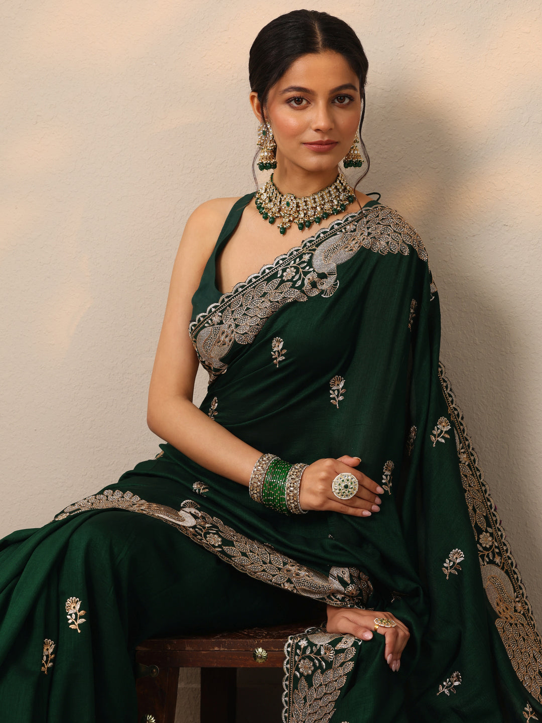 Green Embroidered Silk Blend Sarees With Unstitched Blouse Piece