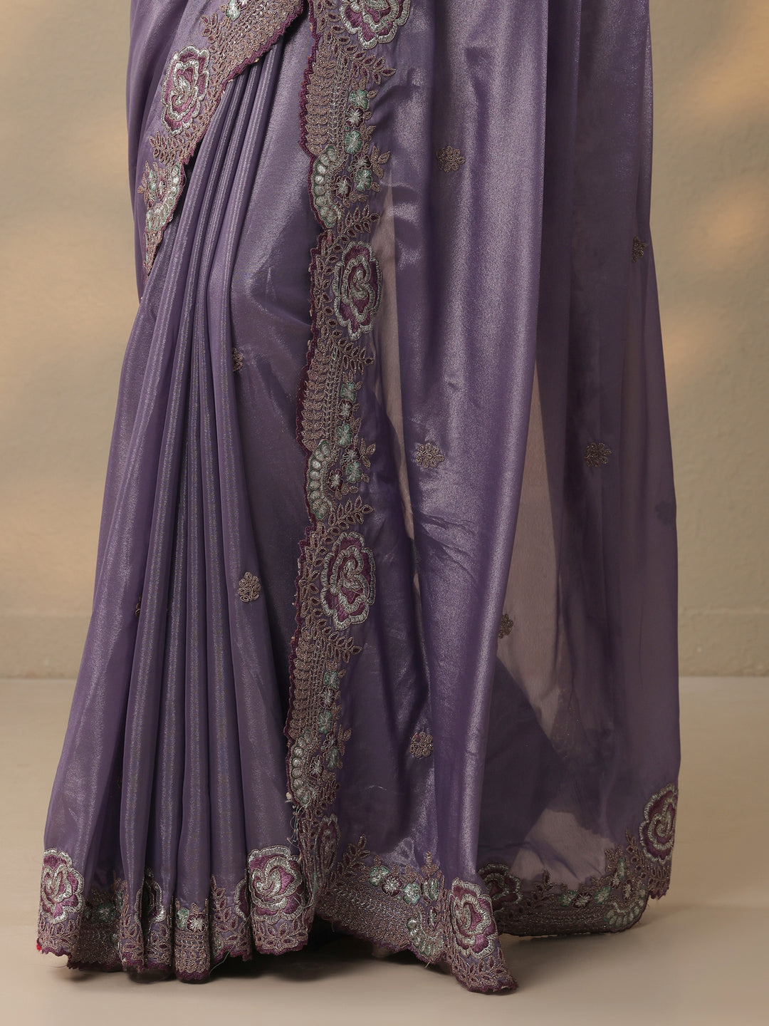  Lavender Embroidered Silk Blend Saree With Unstitched Blouse Piece 