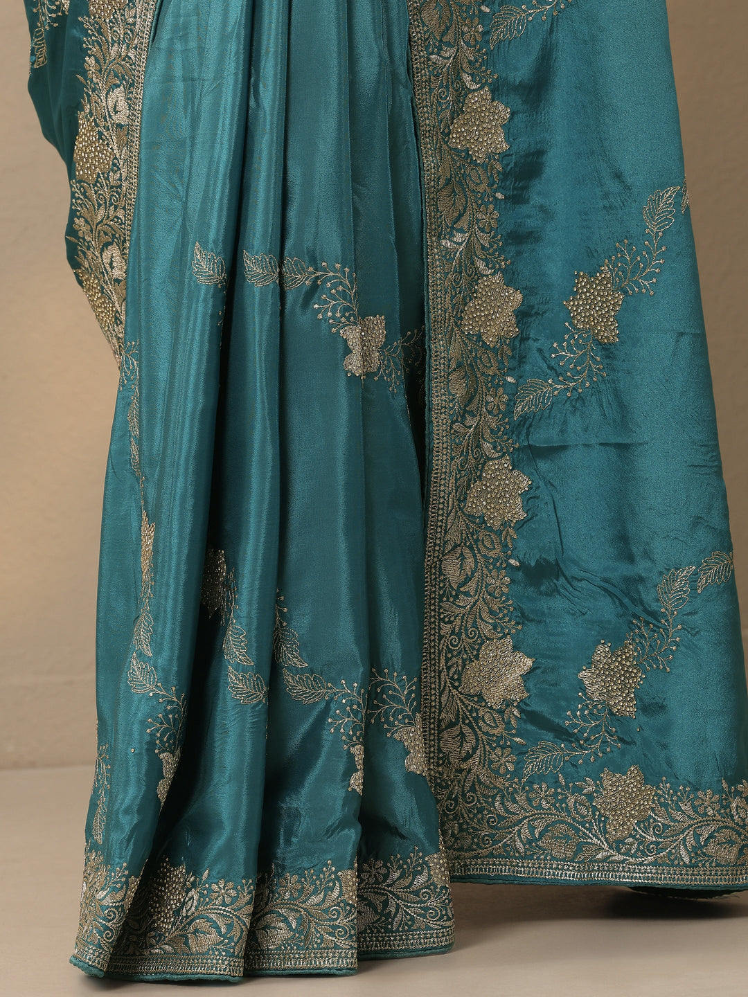  Blue Embroidered Silk Blend Saree With Unstitched Blouse Piece 