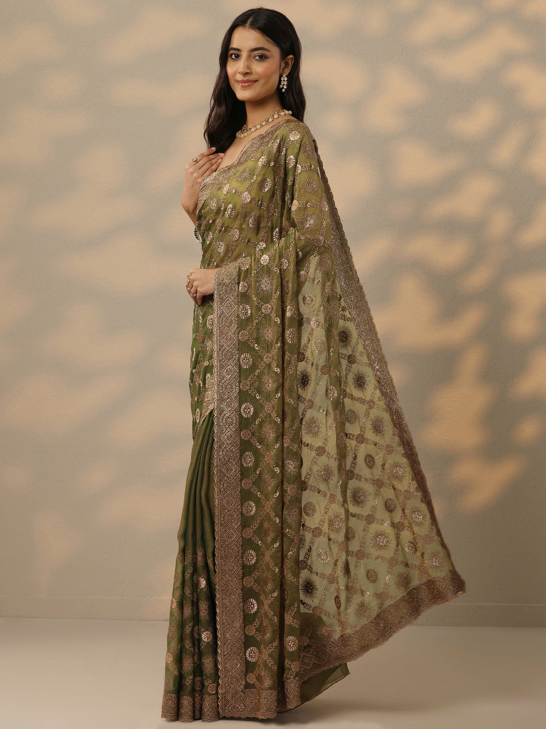  Green Embroidered Banarasi Silk Blend Saree With Unstitched Blouse Piece 