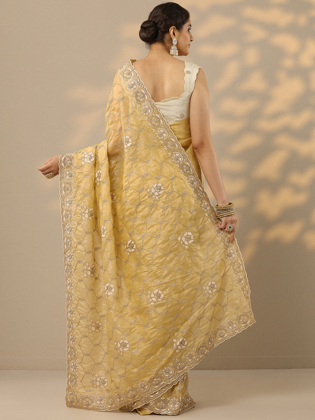  Yellow Embroidered Organza Saree With Unstitched Blouse Piece 