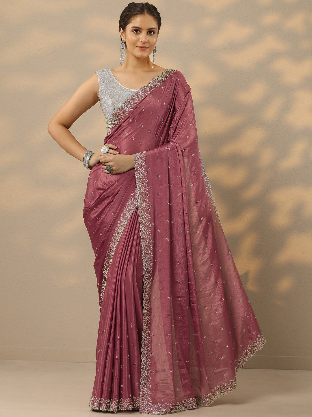  Mauve Embellished Silk Blend Saree With Unstitched Blouse Piece 