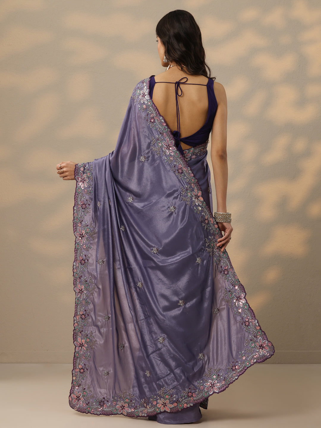  Lavender Embroidered Crepe Saree With Unstitched Blouse Piece 