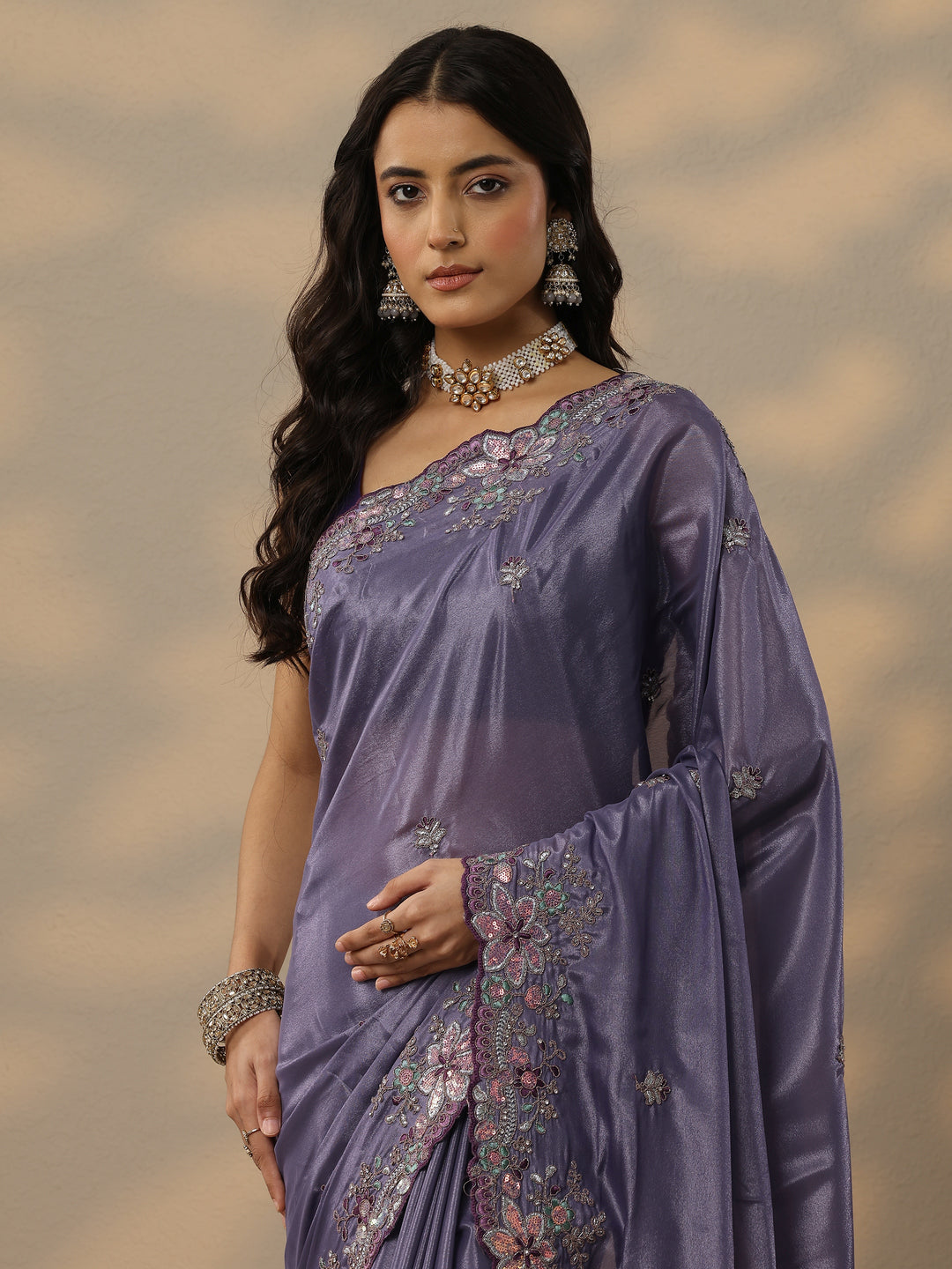  Lavender Embroidered Crepe Saree With Unstitched Blouse Piece 