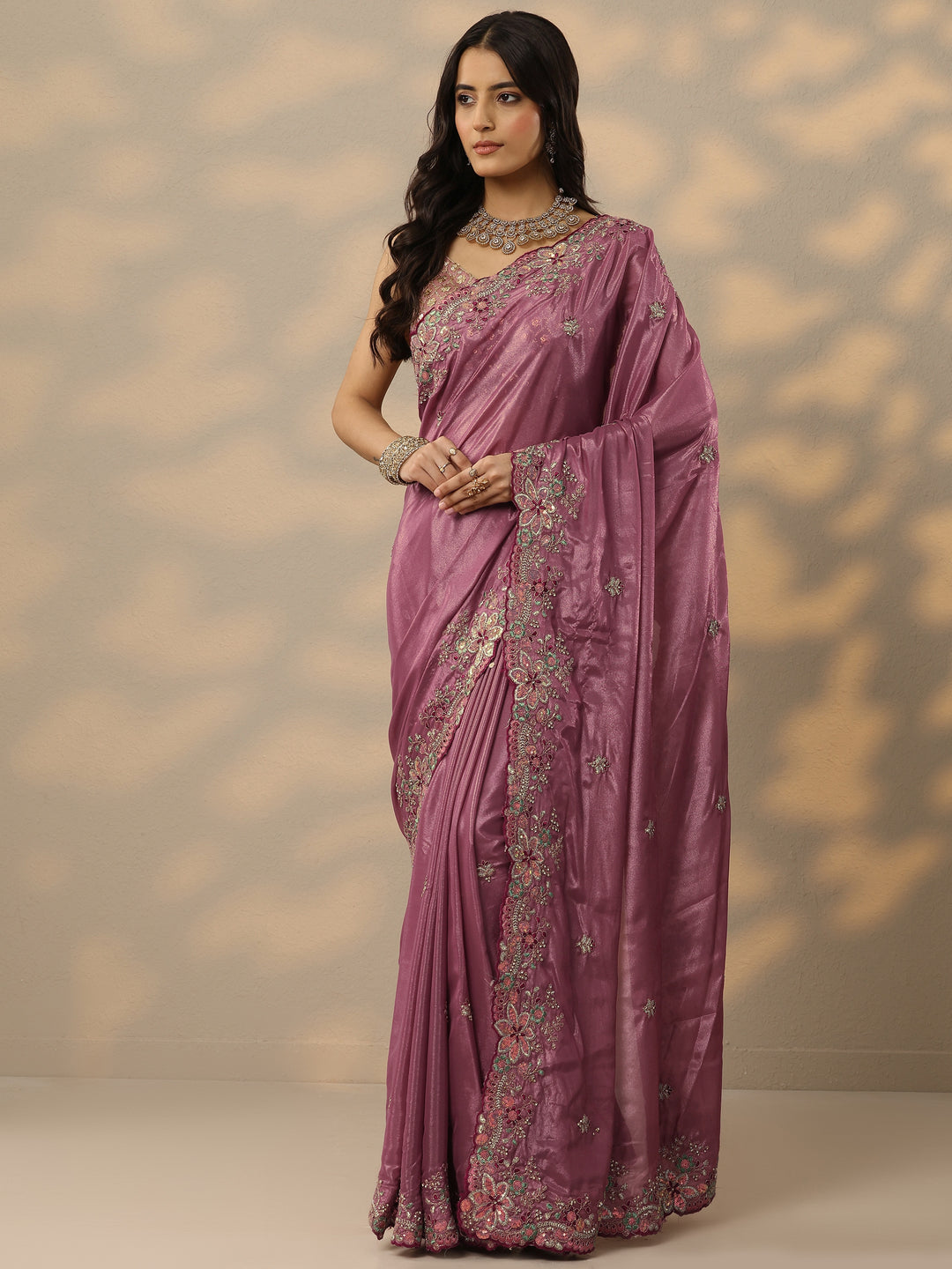  Mauve Embroidered Crepe Saree With Unstitched Blouse Piece 
