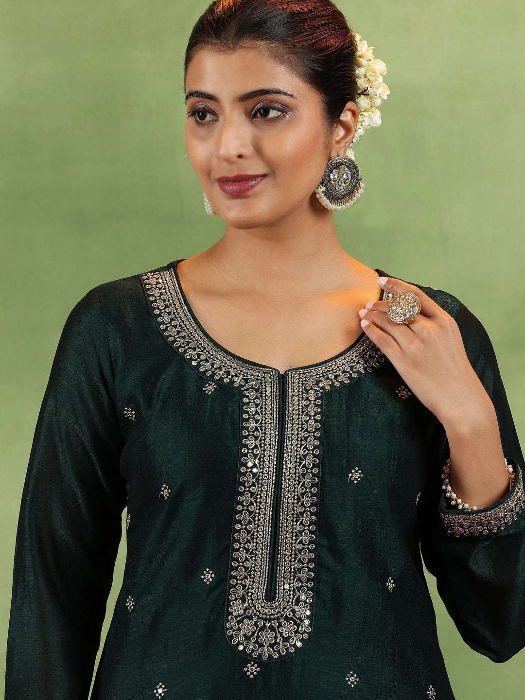  Green Embroidered Silk Blend Straight Suit With Dupatta 