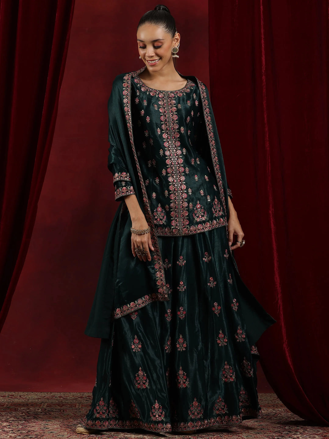 Libaso Buy Premium Libas Art Collection Online in India | Libas
